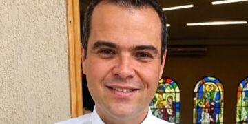 Temporal atinge quadra de tênis e mata advogado Rafael Paião