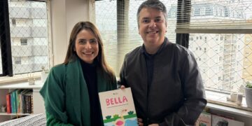 Coletivo de profissionais da saúde lança livro nesta quinta-feira, em Curitiba