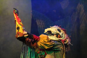 Espetáculo da Trupe Motim de Teatro ressignificou lendas e personagens nordestinos em apresentação na mostra Só em Cena