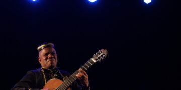Apresentação de Robson Miguel passeou pela história do violão e da música (Crédito: Cristiano Martinez)