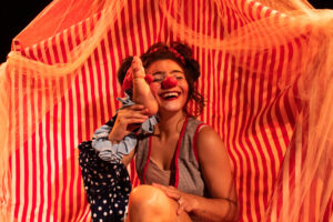 Mostra Só em Cena: ‘Circo de Los Pies’ é atração no Teatro Barracão nesta terça (13); entrada gratuita