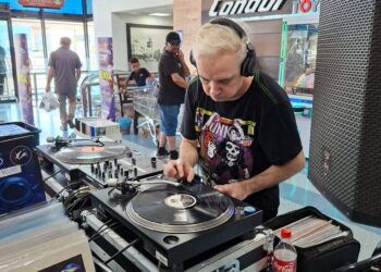 DJ Andye Iore é uma das atrações do circuito (Crédito: Assessoria)