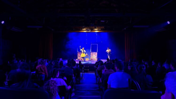 Agenda cultural de Maringá reúne teatro de bonecos, capoeira, DJs e exposições nesta semana