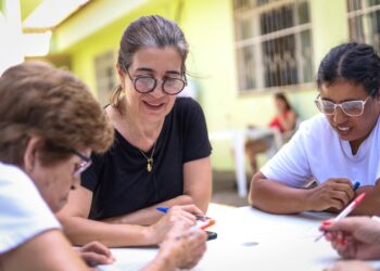 Baú de Memórias terá reflexão e escuta ativa nesta segunda-feira