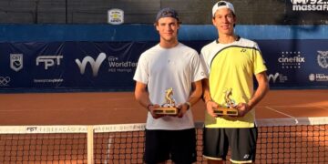 Pedro Henrique Chabalgoity e Francisco Fontes Damorim conquistaram o título da competição de duplas na tarde de sábado Foto: Divulgação