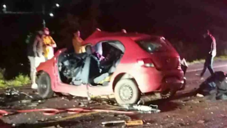 Motorista embriagado causa acidente que mata cinco da mesma família