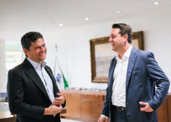 Ratinho Jr. e Sérgio Moro definem o início do processo de transição de governo