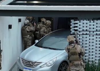 Polícia cumpre 57 mandados contra organização criminosa da região de Maringá