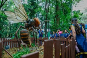Com visitantes de toda a região, exposição de insetos gigantes no Parque do Ingá chega aos últimos dias