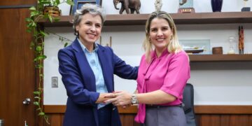 Vice-prefeita Sandra Jacovós reassume a prefeitura de Maringá