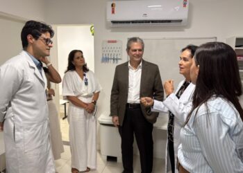 Prefeito Silvio Barros visita a Liga Álvaro Bahia, em Salvador