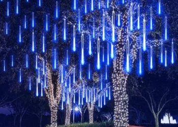 Iluminação natalina de Maringá terá lâmpadas de LED Snowfall, que simula neve caindo