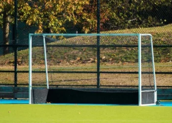 Deputados aprovam regras de segurança para traves em quadras esportivas